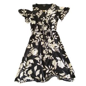 Roz & Ali Dressbarn Black & White Floral Dress